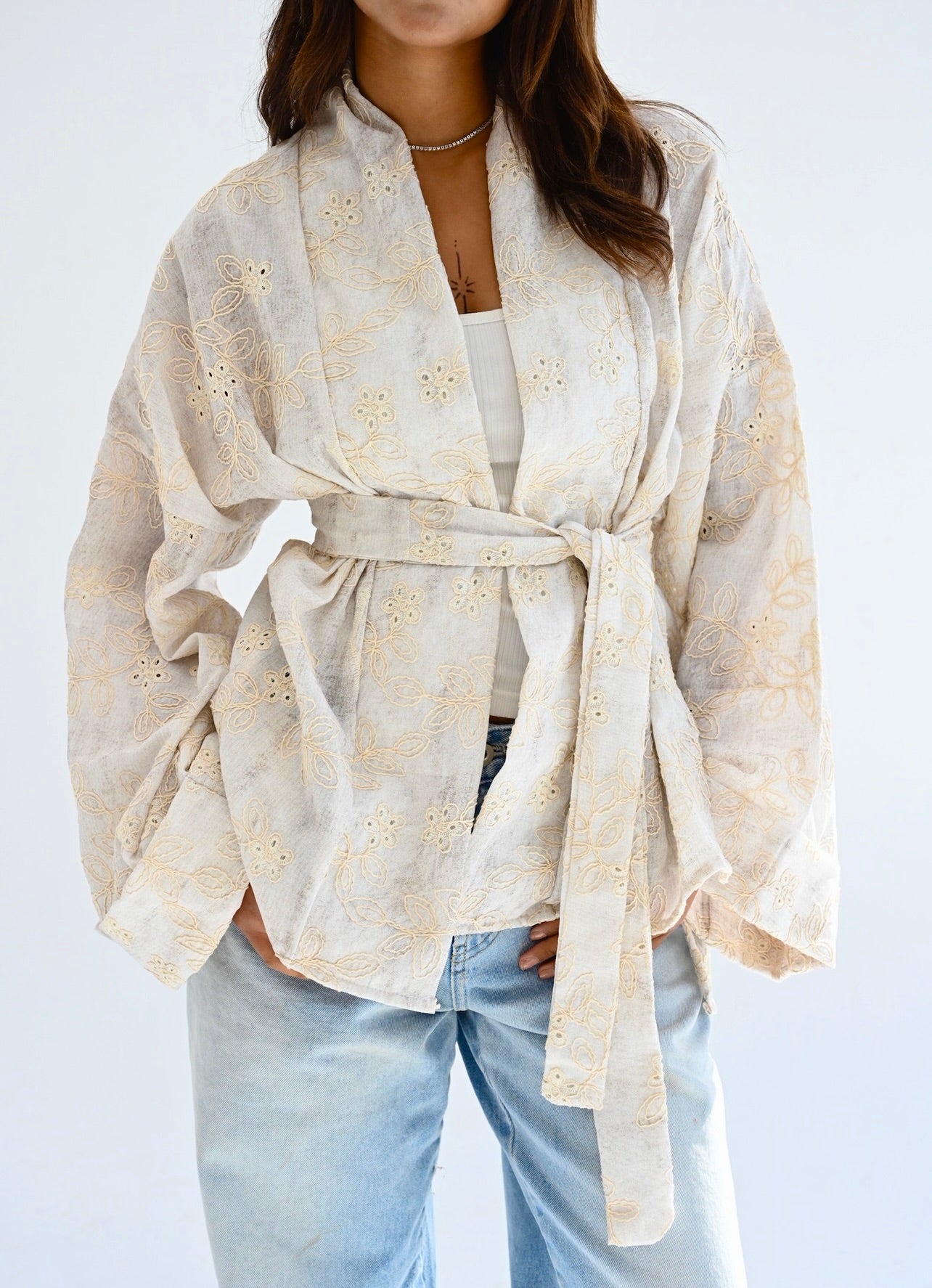Elora kimono in light-beige