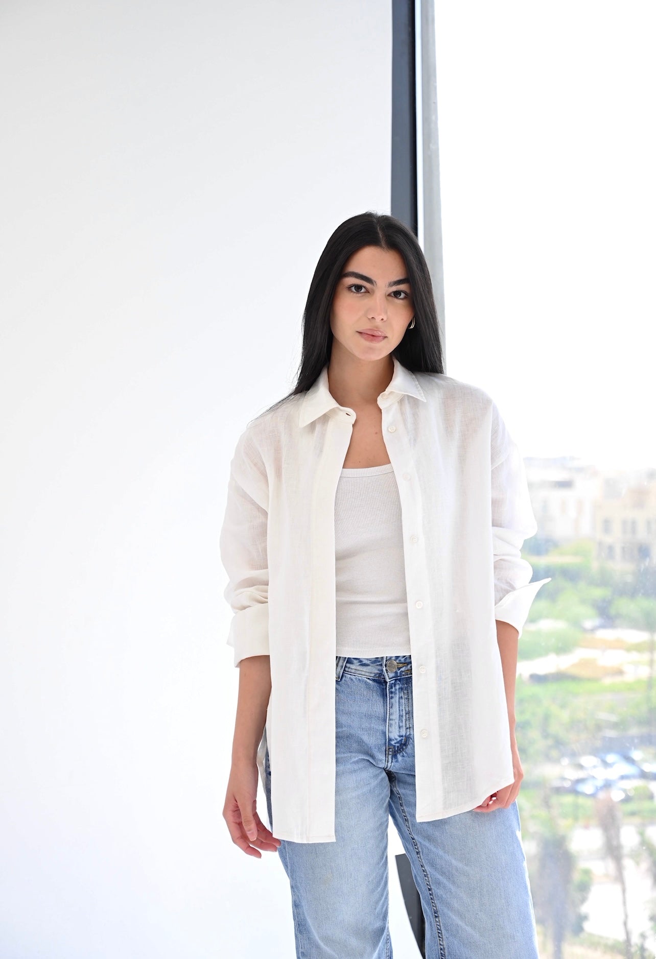 Ribbon linen shirt in off-white