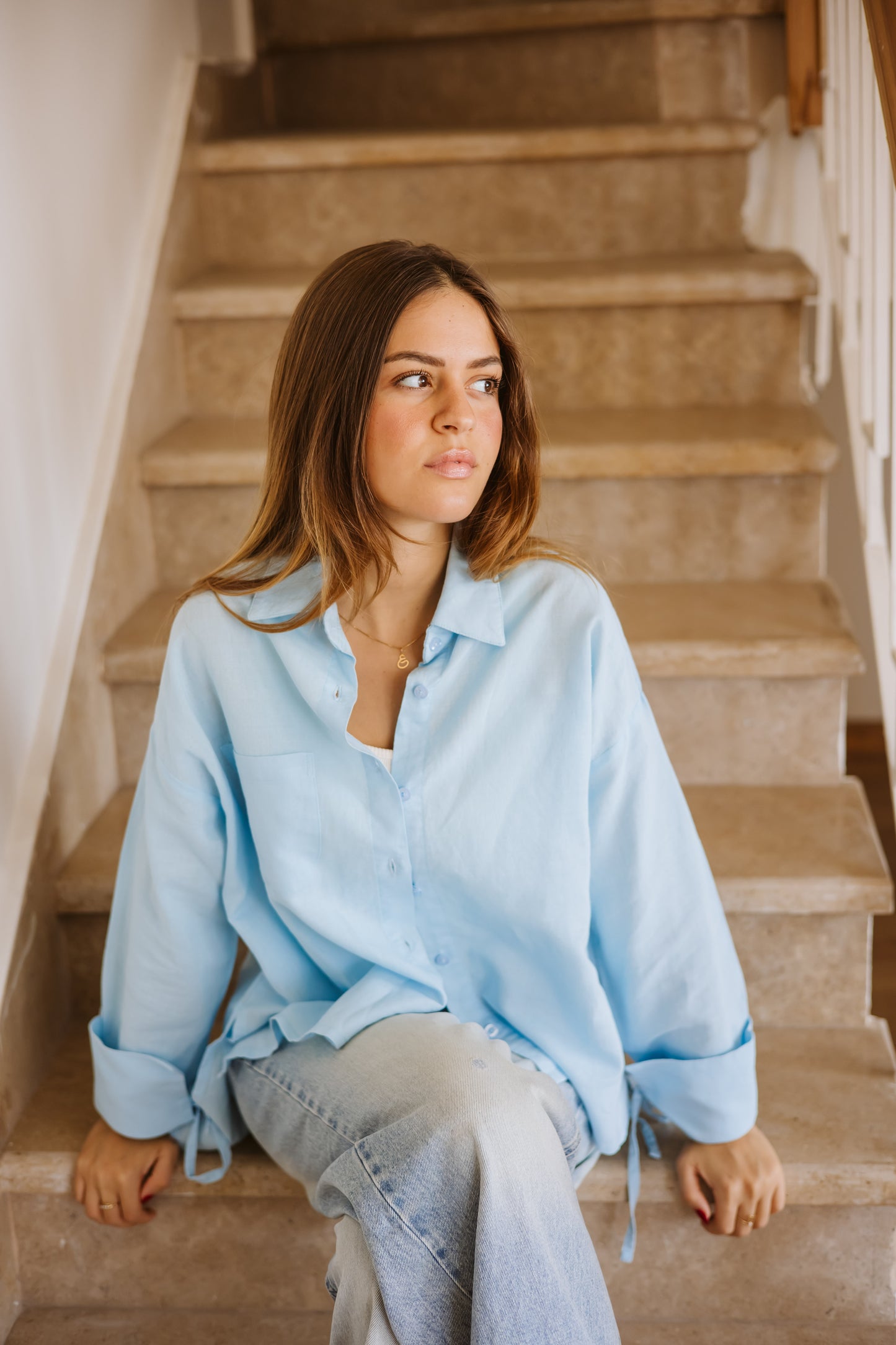 Everyday linen shirt in light-blue