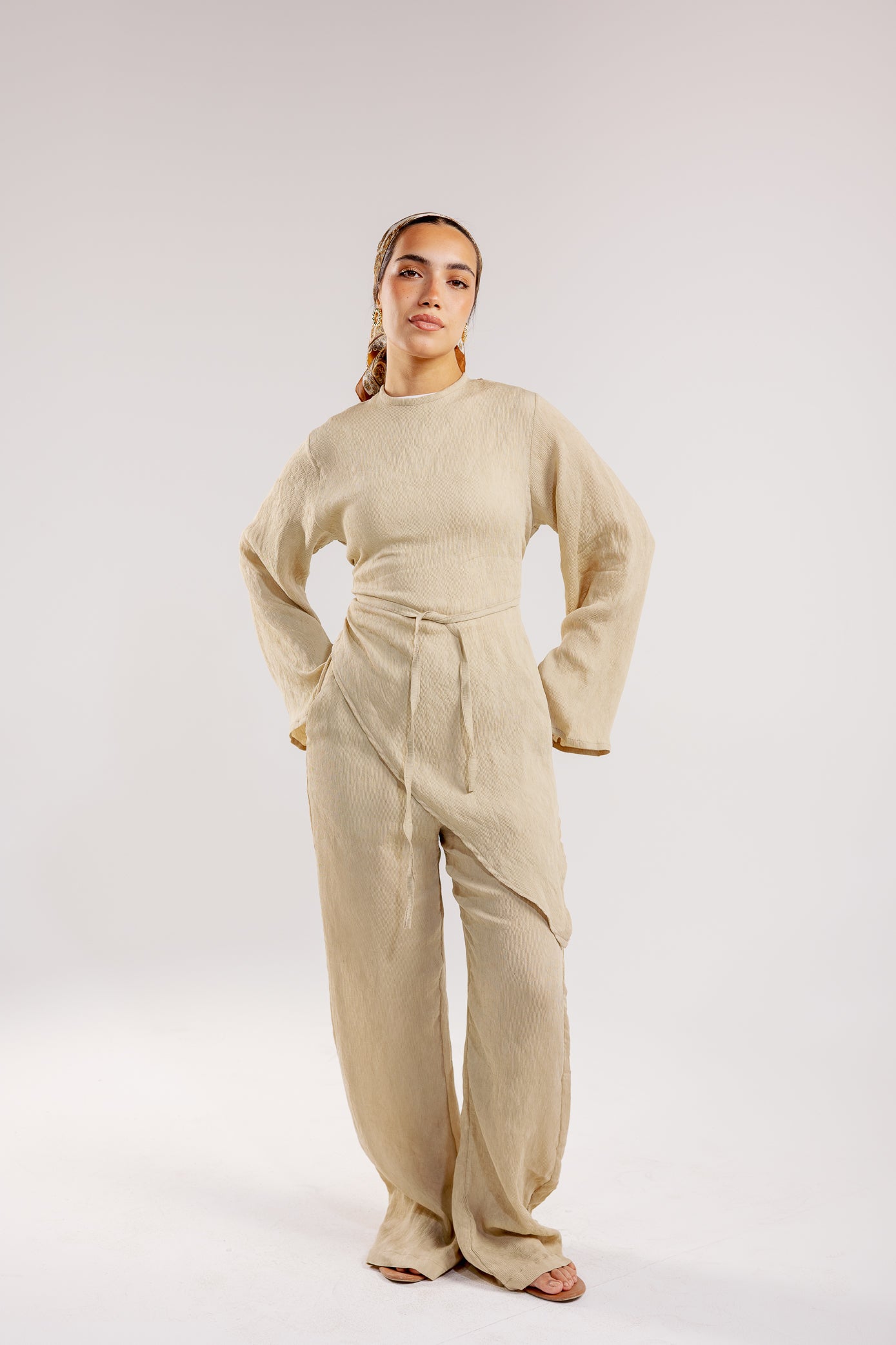 Eve set in beige