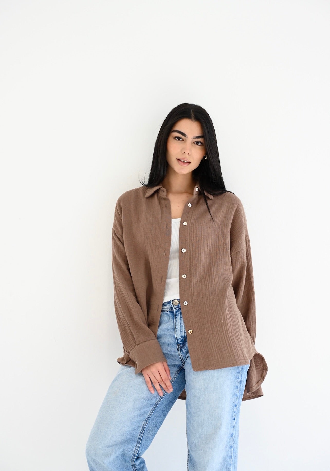 Fluffy shirt in brown