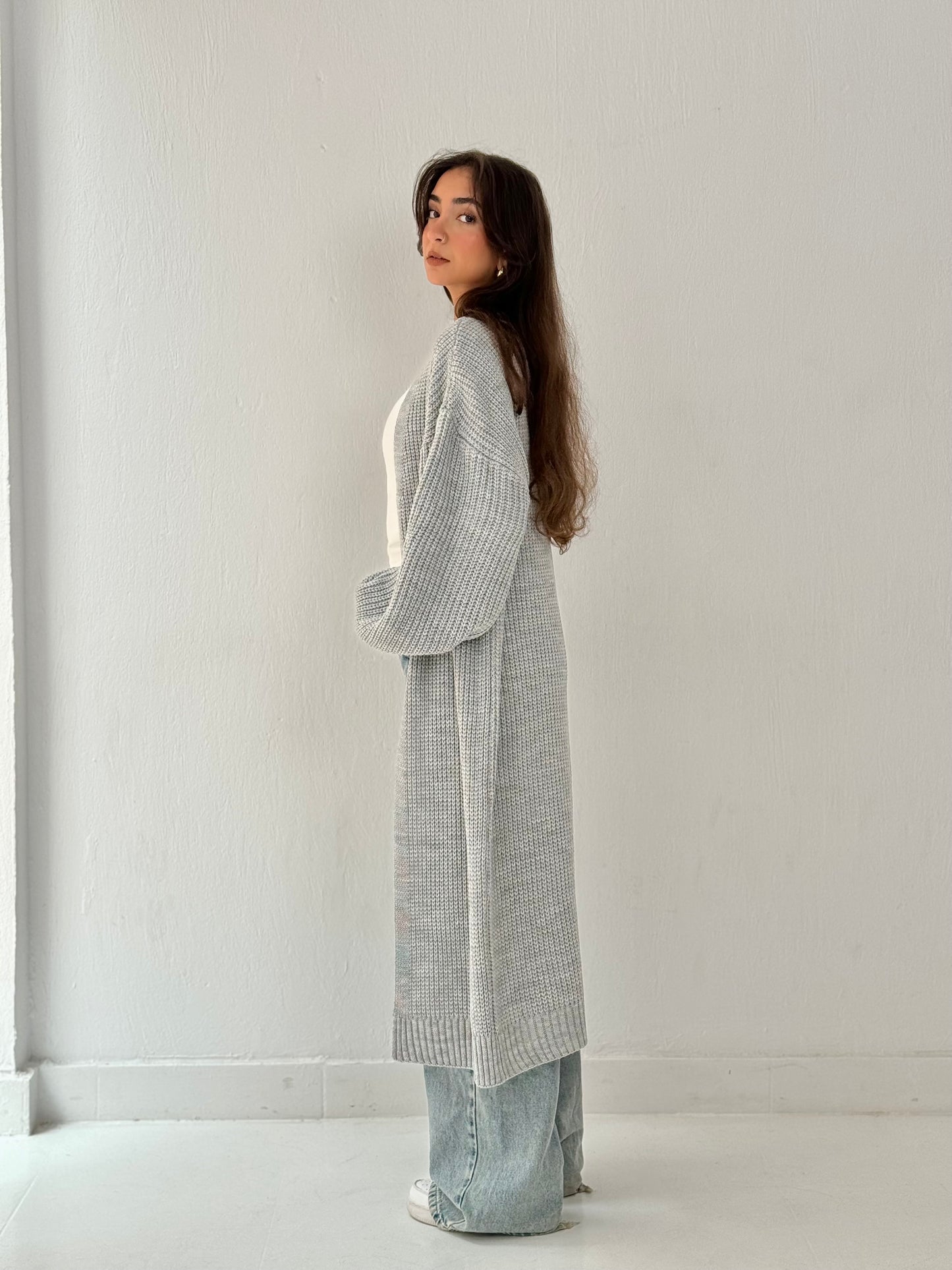 Light gray knitted cardigan