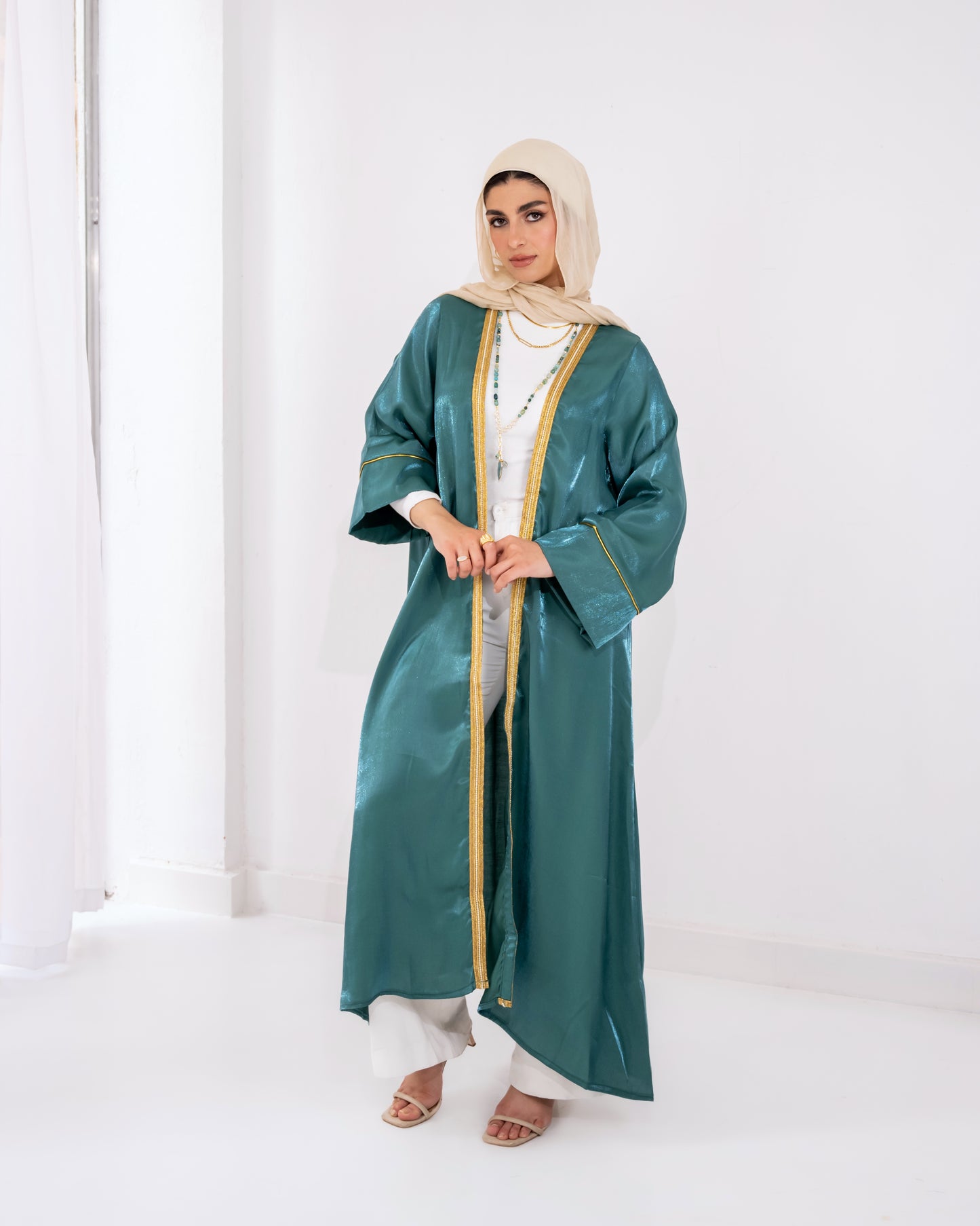 Zumorod kaftan