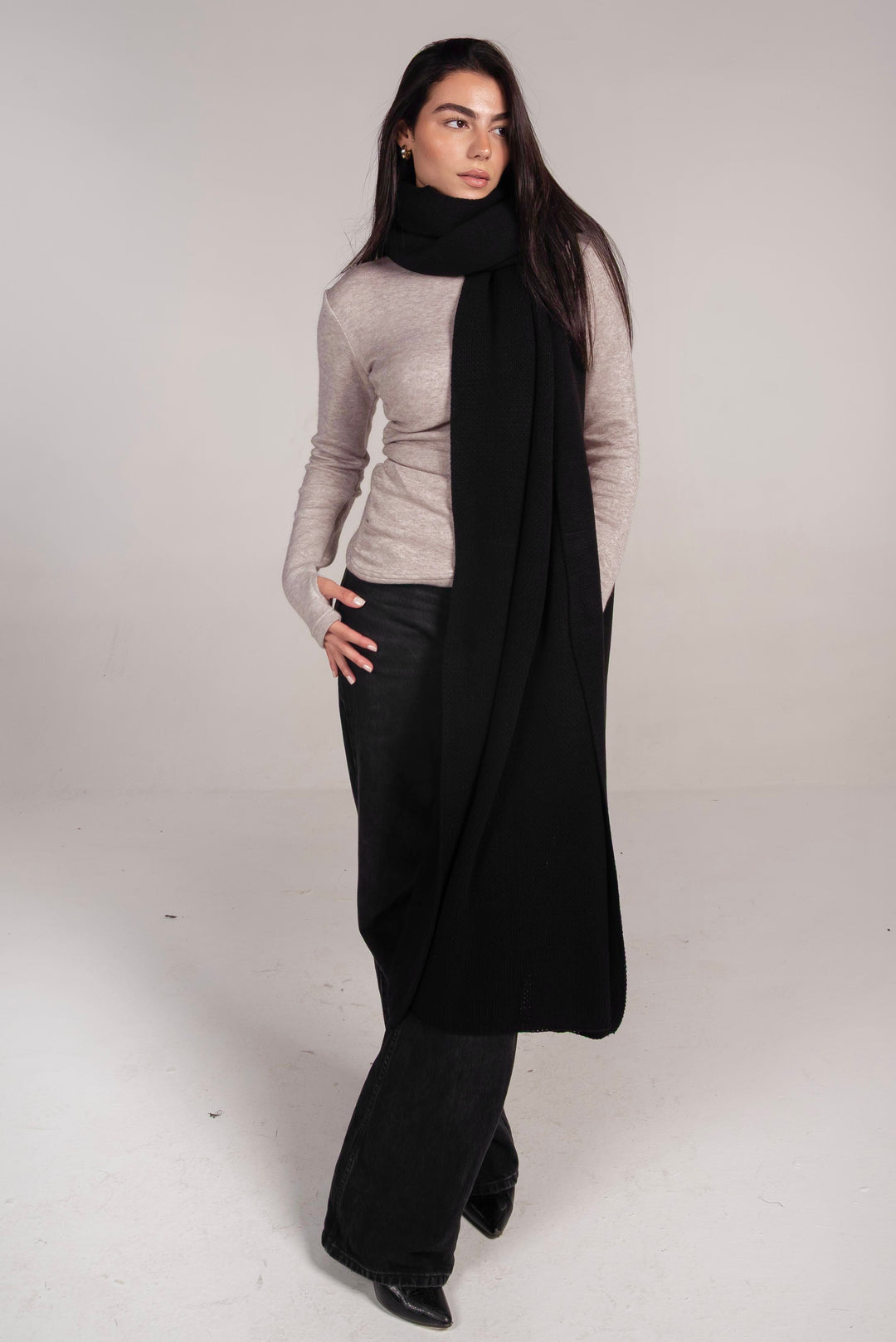 The Dreamy Shawl In Black