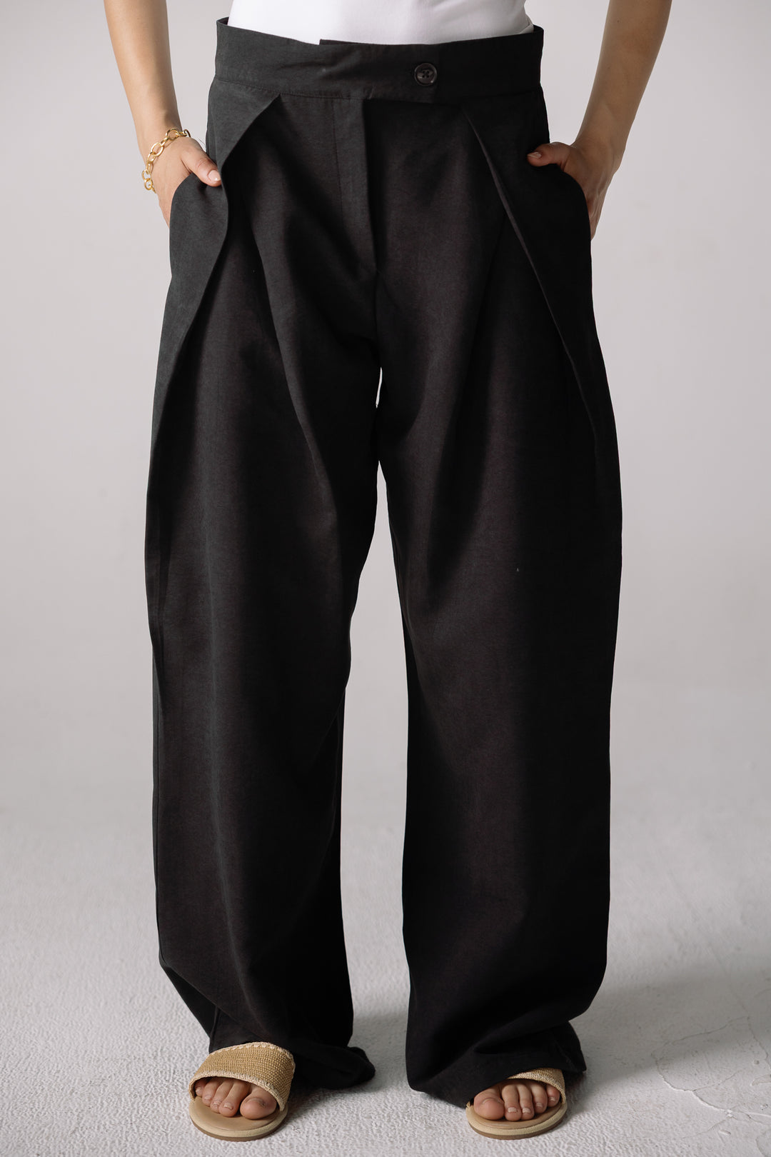 Cobra tailored pants in black