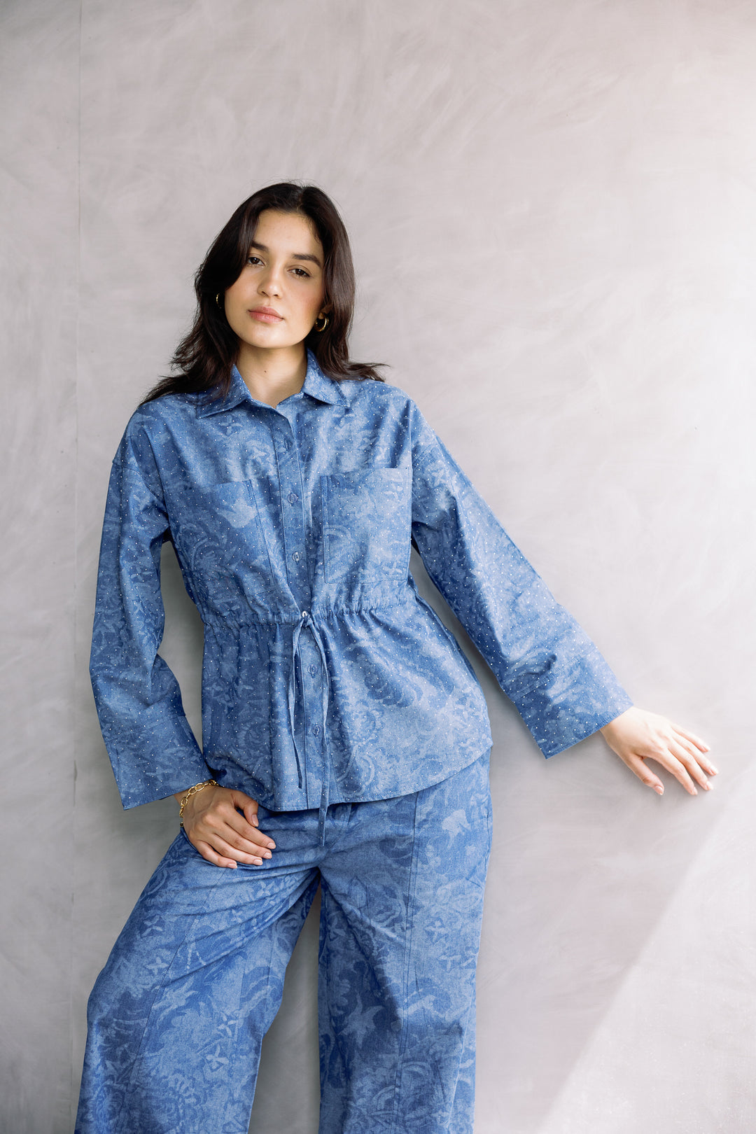 Studded denim set in blue
