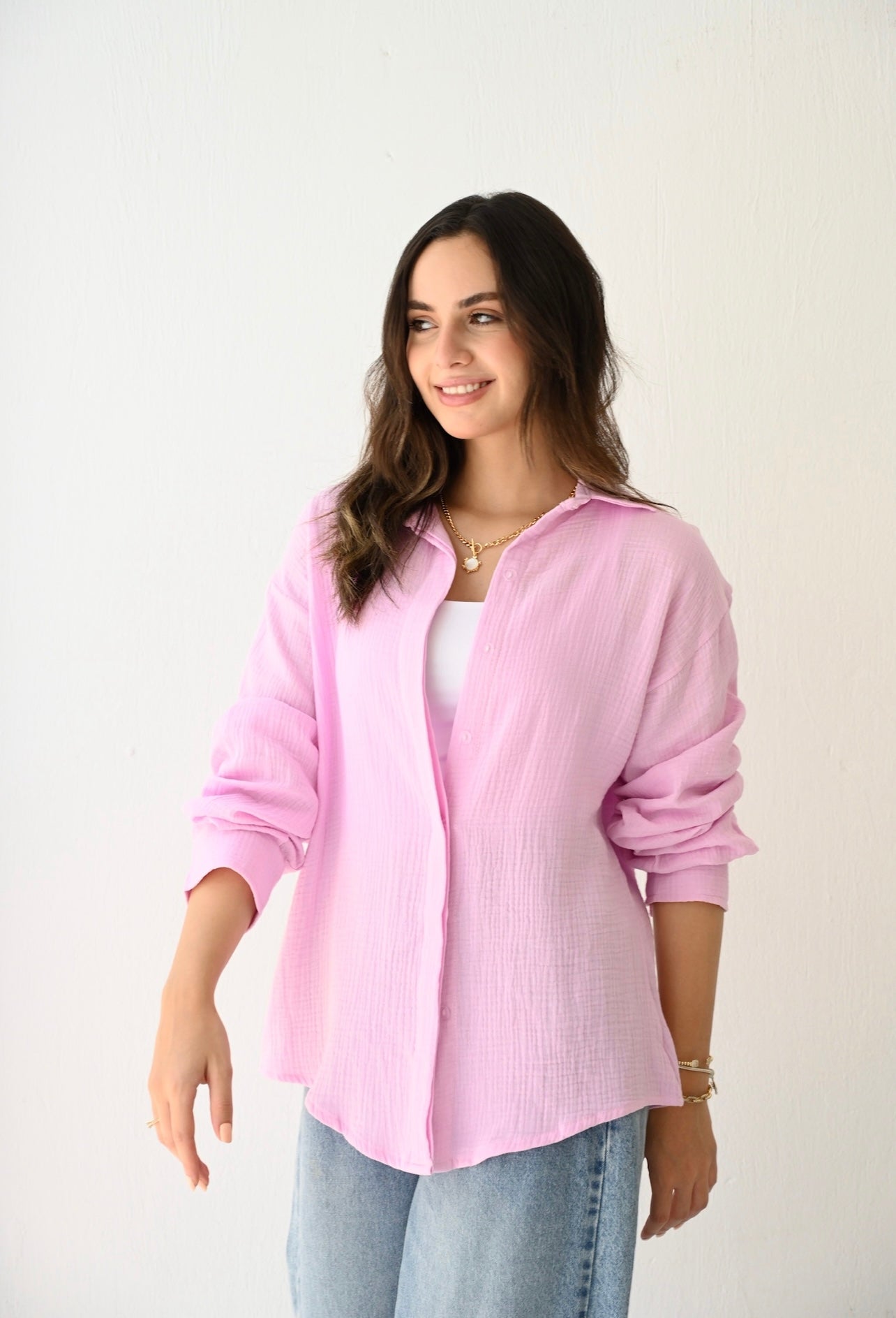 Fluffy shirt in bubble gum pink