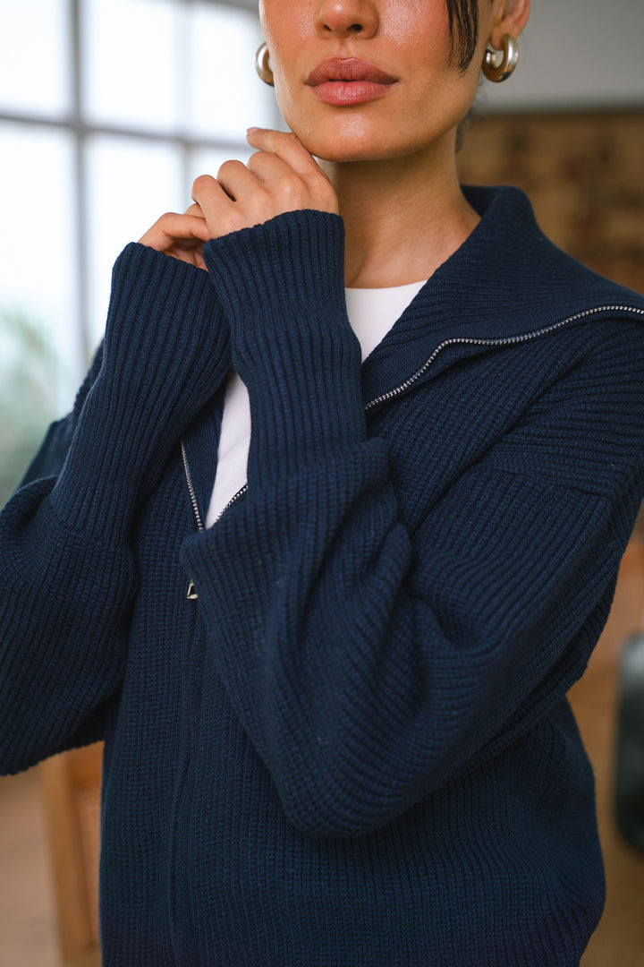 Premium Chunky Knit Jumper – Navy