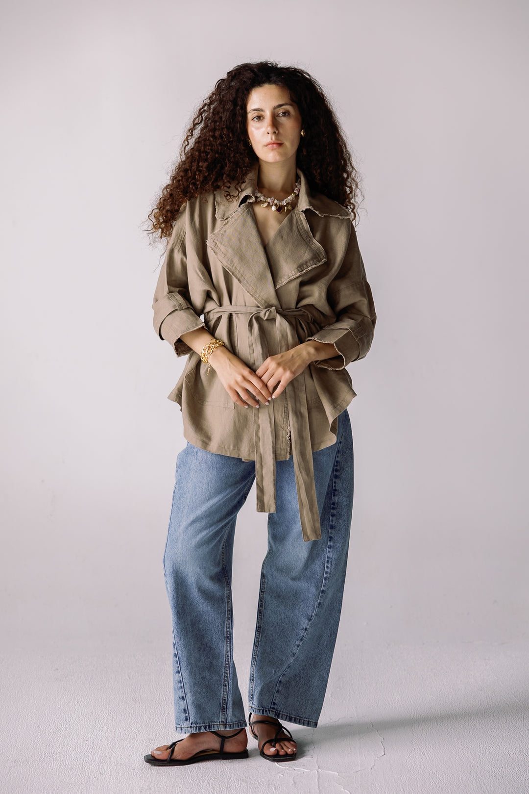 Raw linen cardigan in mocha