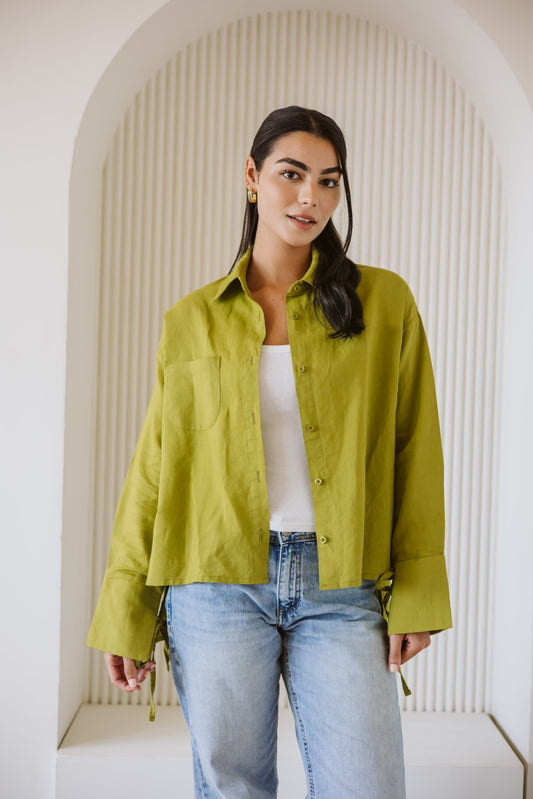 Everyday linen shirt in-lime green
