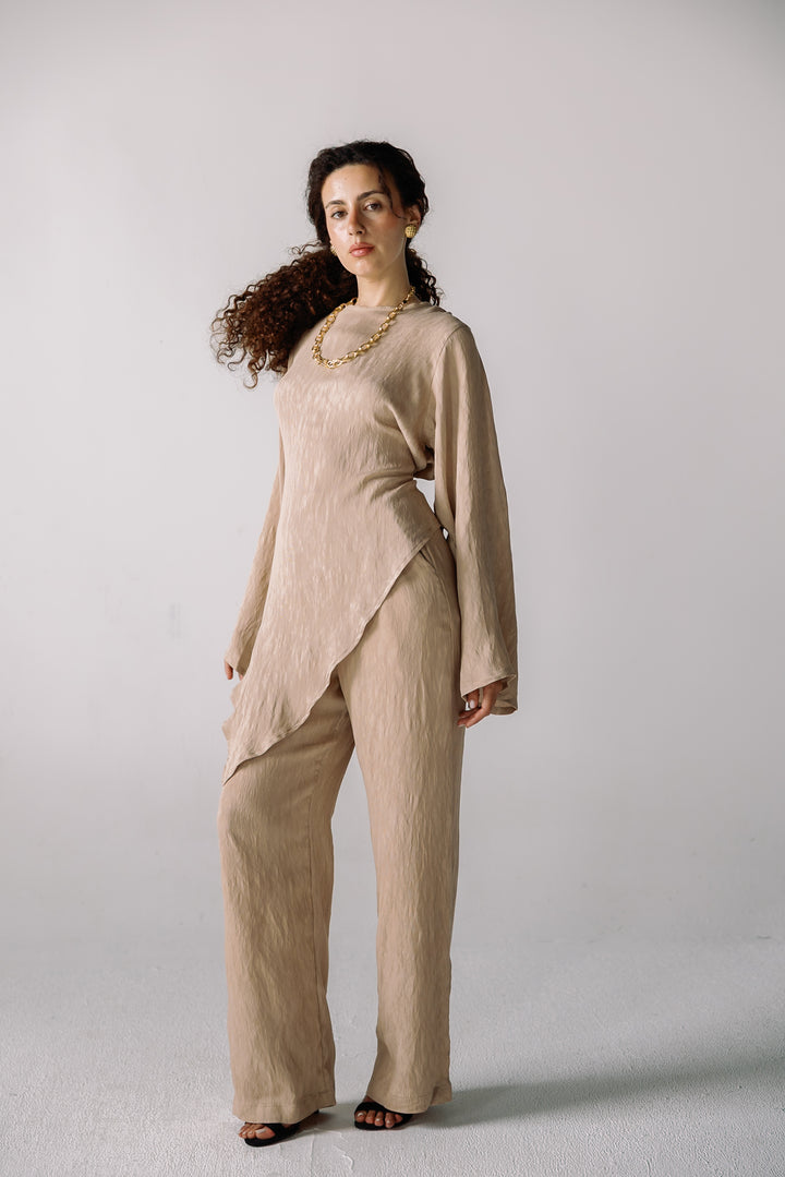 Eve set in beige