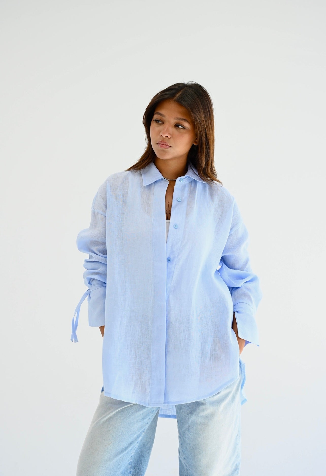 Ribbon linen shirt  in baby-blue