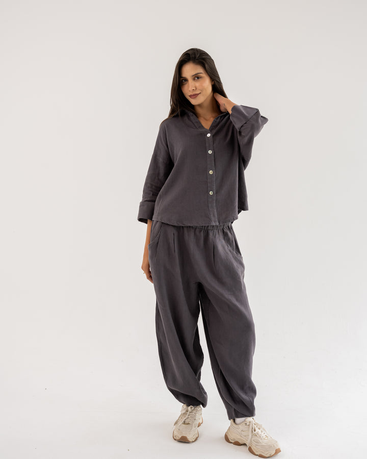 Loose Muse shirt in Grey