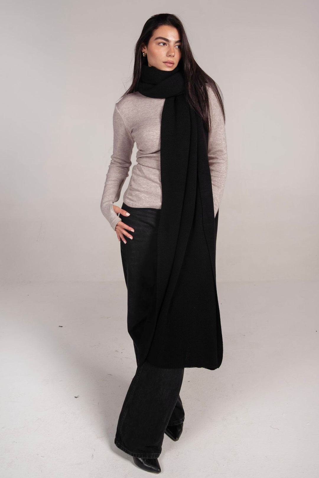 The Dreamy Shawl In Black