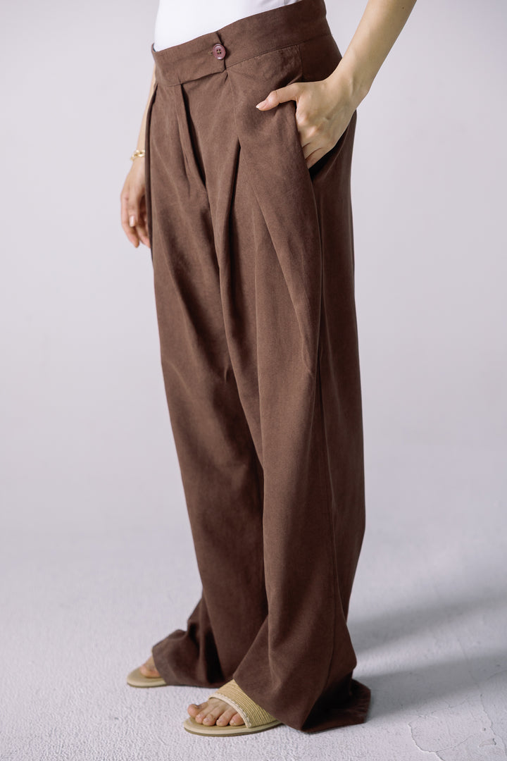 Cobra tailored pants in brown
