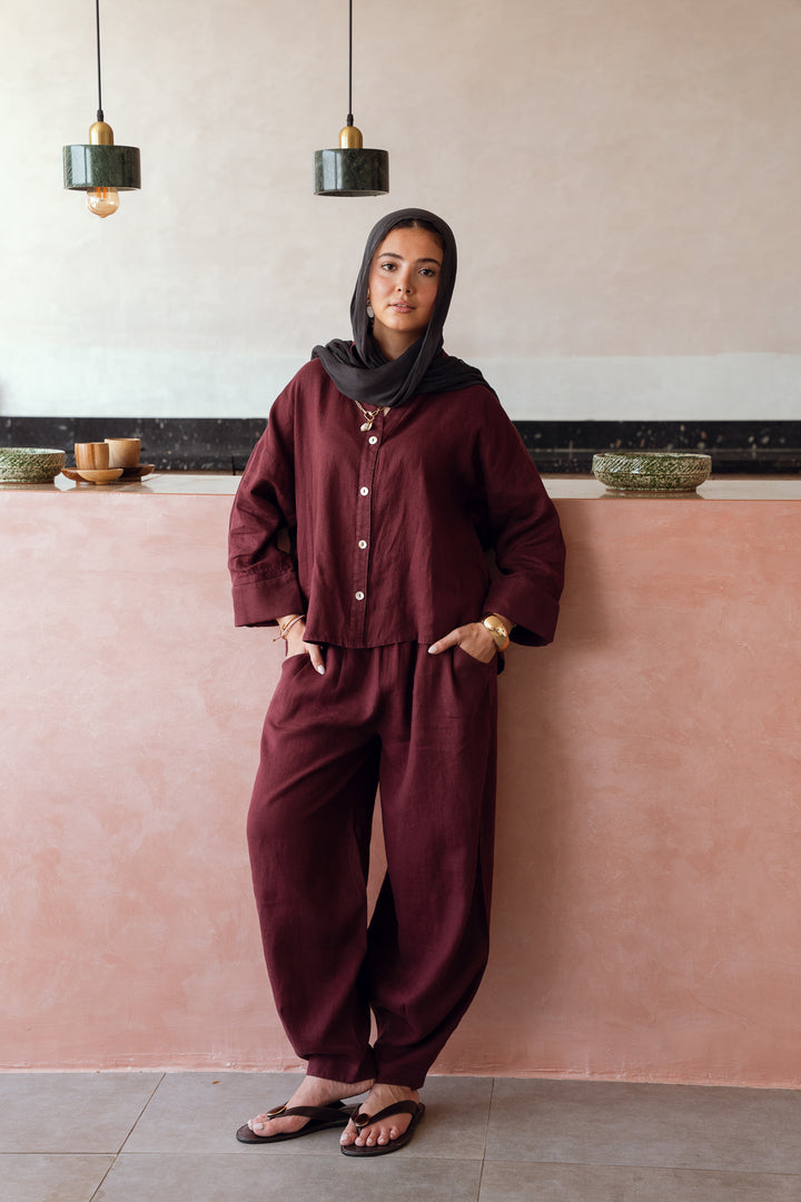 Loose muse shirt in burgundy