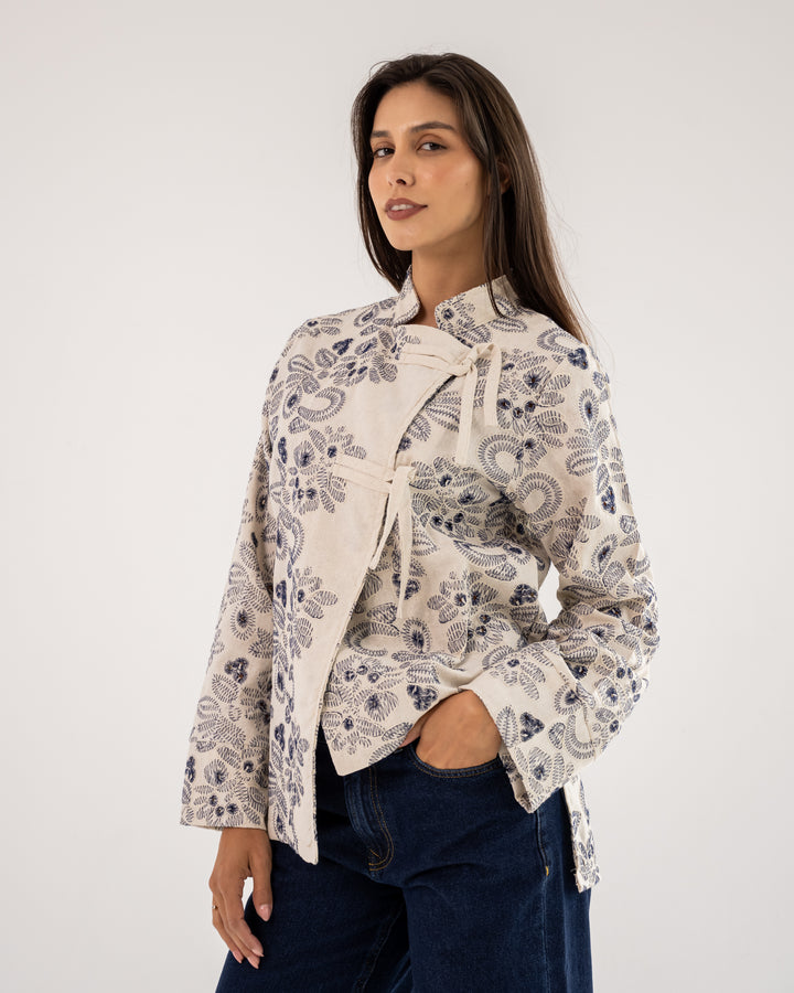 The kimono blouse-navy embroidered