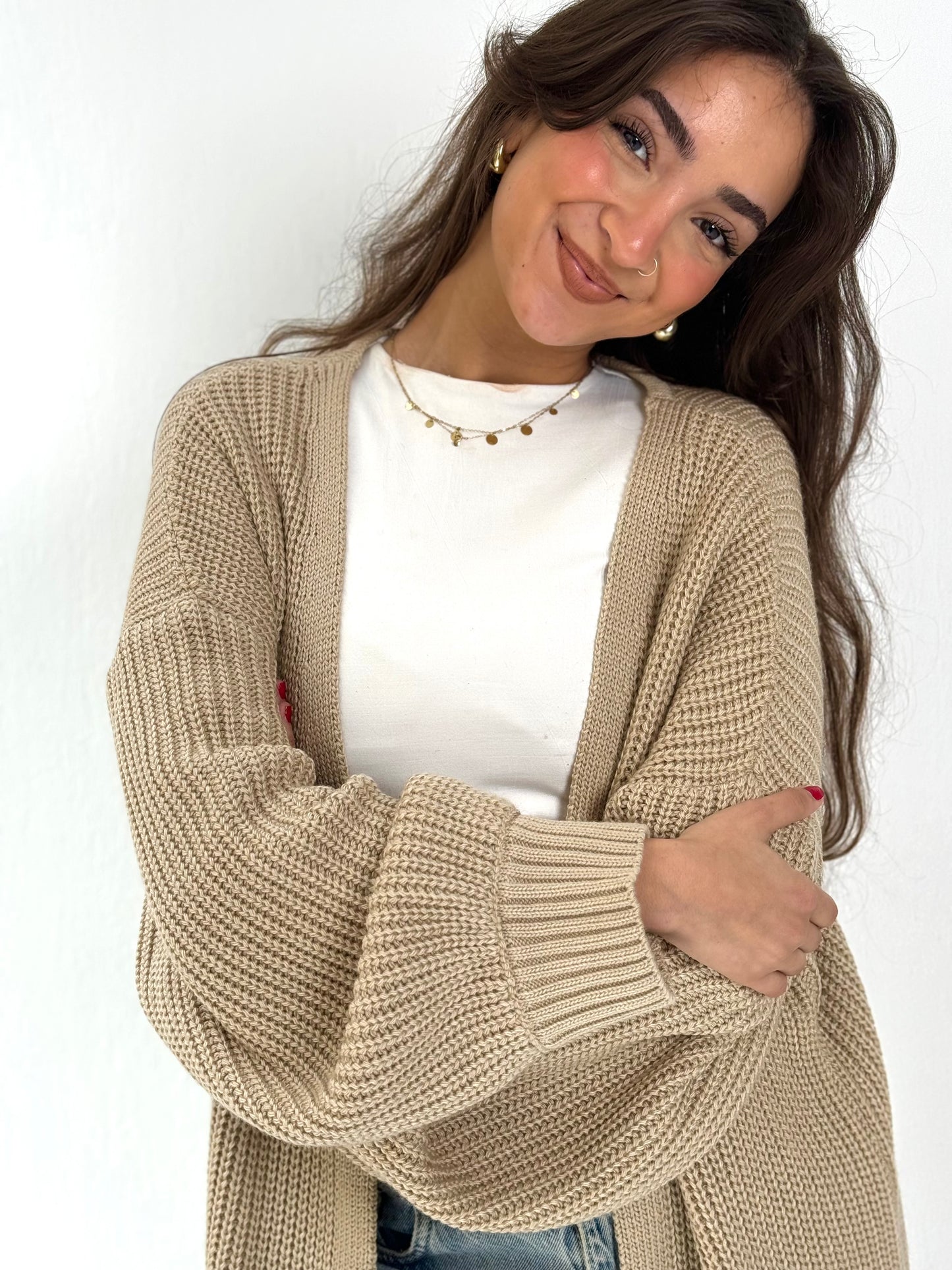 Knitted cardigan in beige