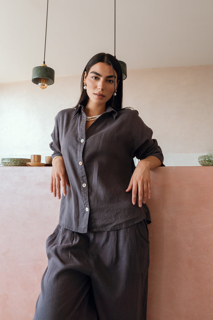 Loose Muse shirt in Grey