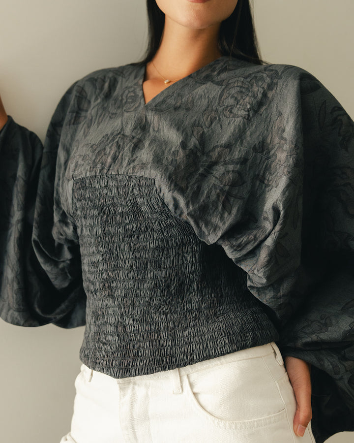 Alora Blouse in grey