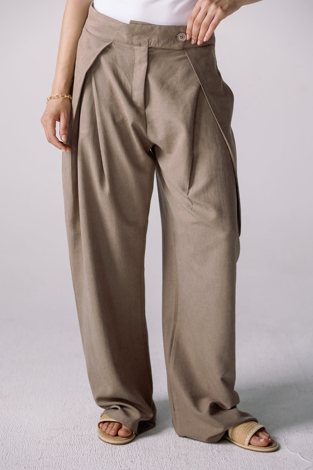 Cobra tailored pants in mocha