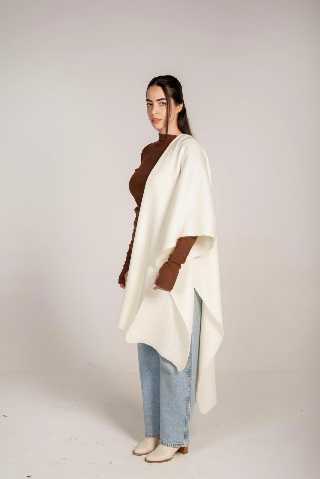 The Dreamy Shawl In Off White