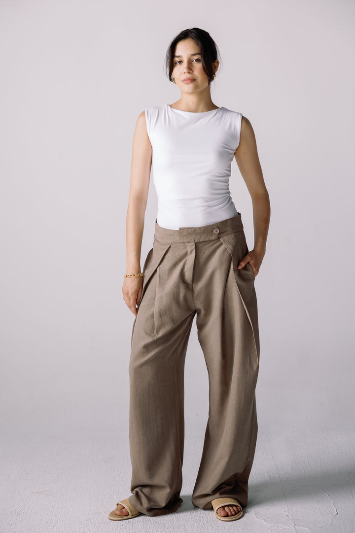 Cobra tailored pants in mocha