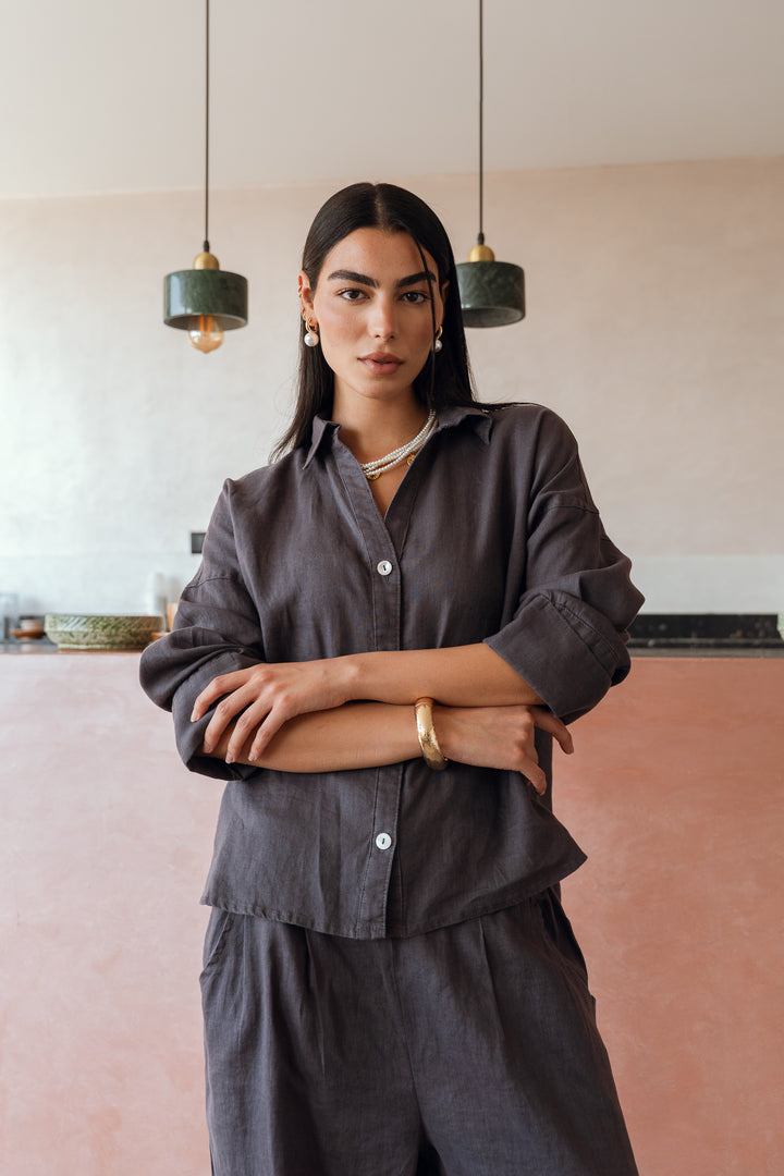 Loose Muse shirt in Grey