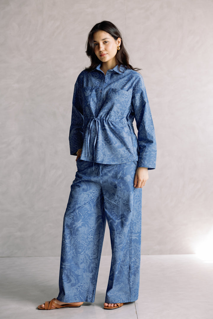 Studded denim set in blue