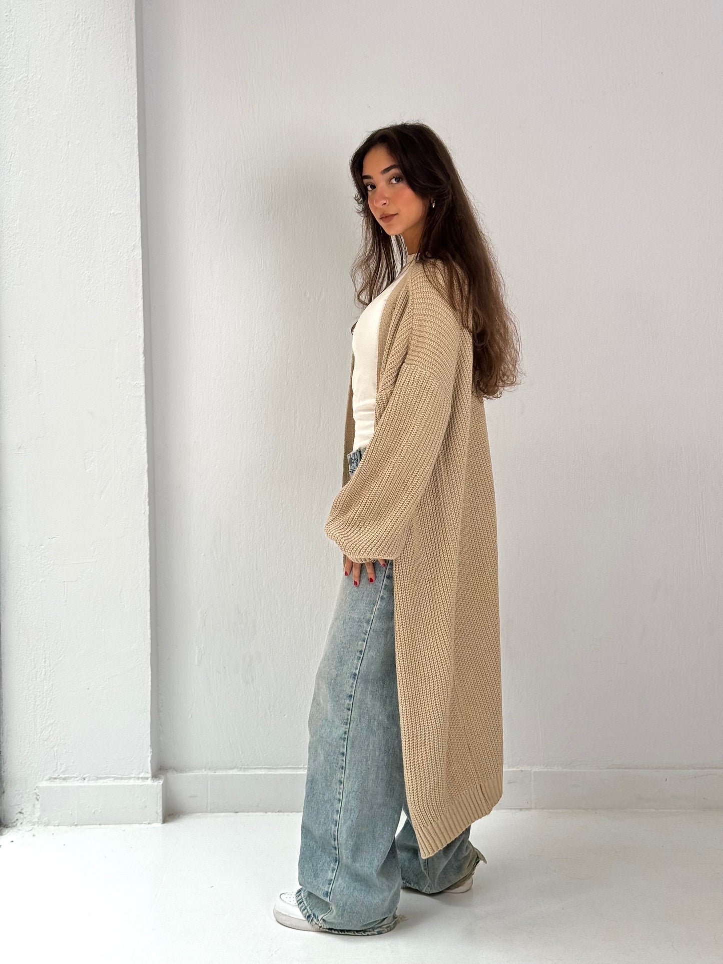 Knitted cardigan in beige