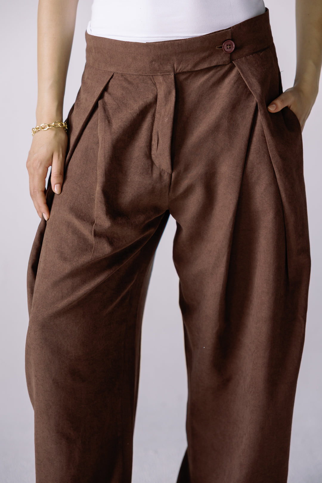 Cobra tailored pants in brown