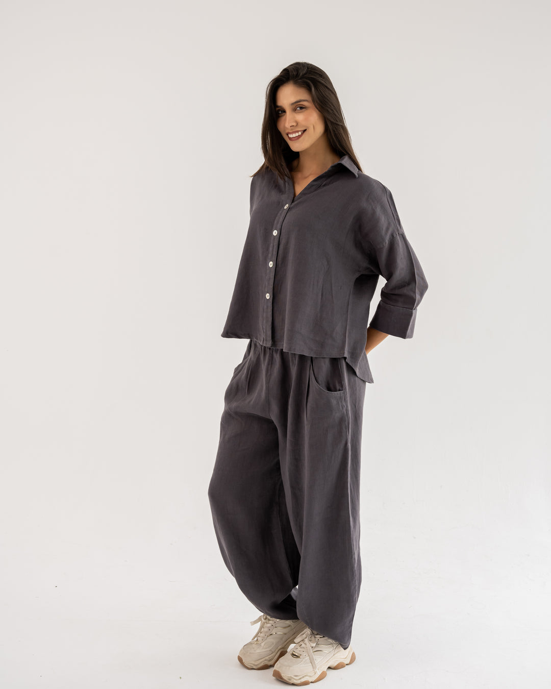 Loose Muse shirt in Grey