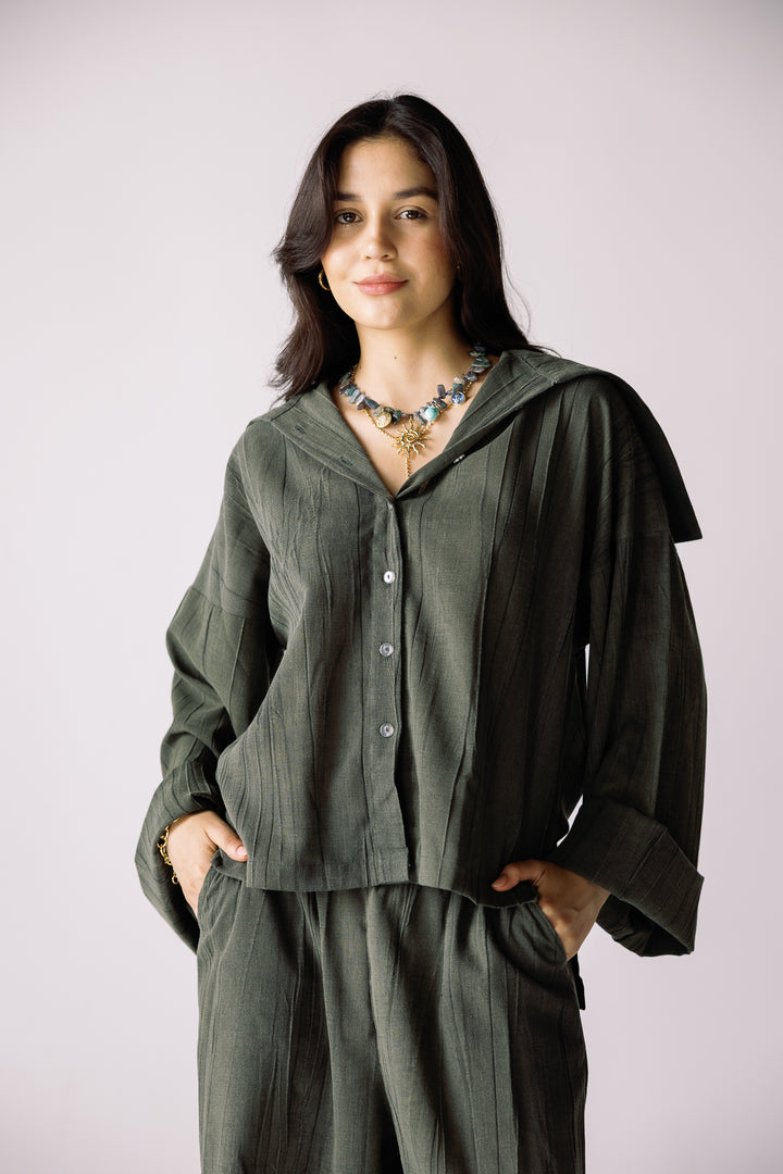 Sailor set in olive