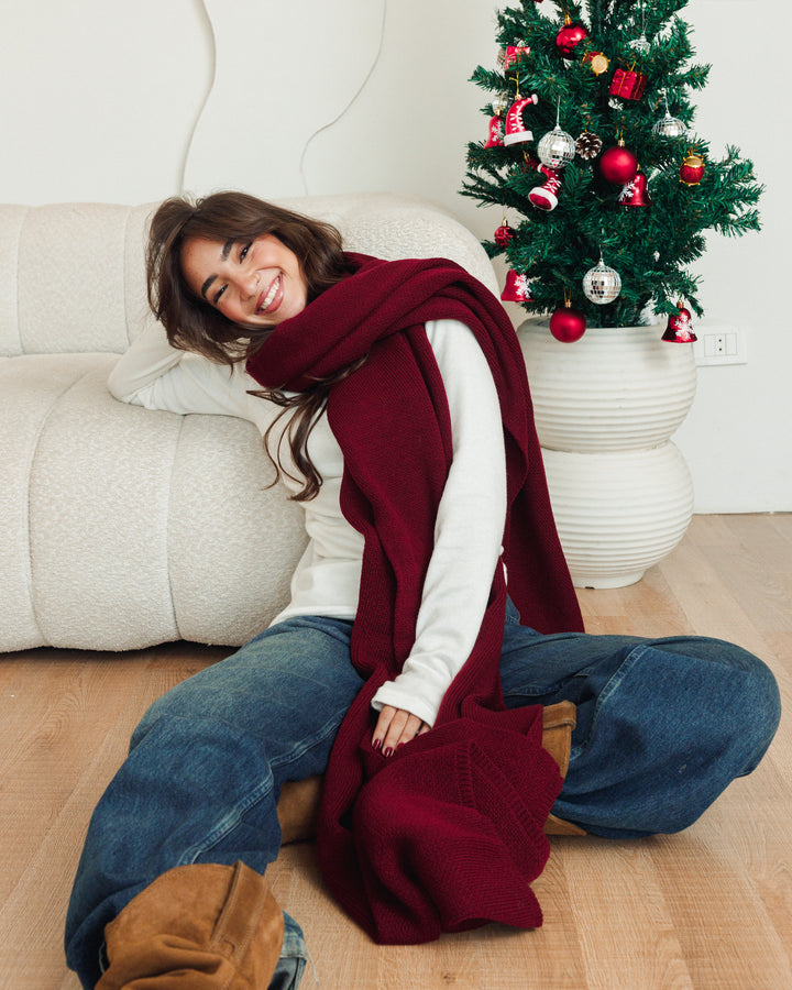 LIMITED EDITION Dreamy Shawl In Red