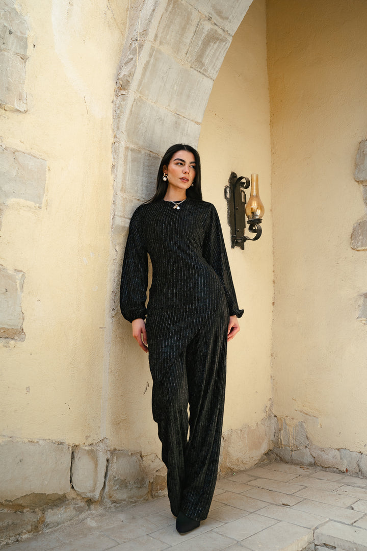 STAR LIGHT SET IN black