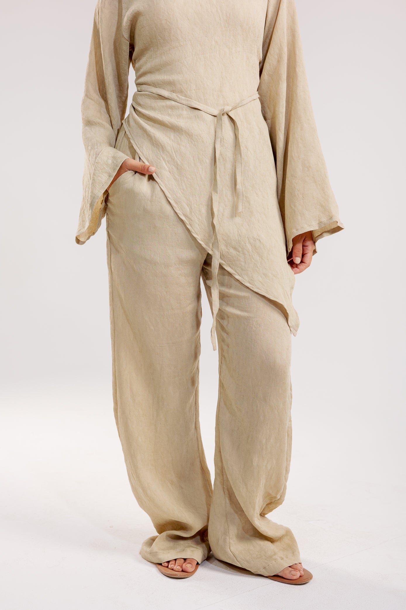 Eve set in beige