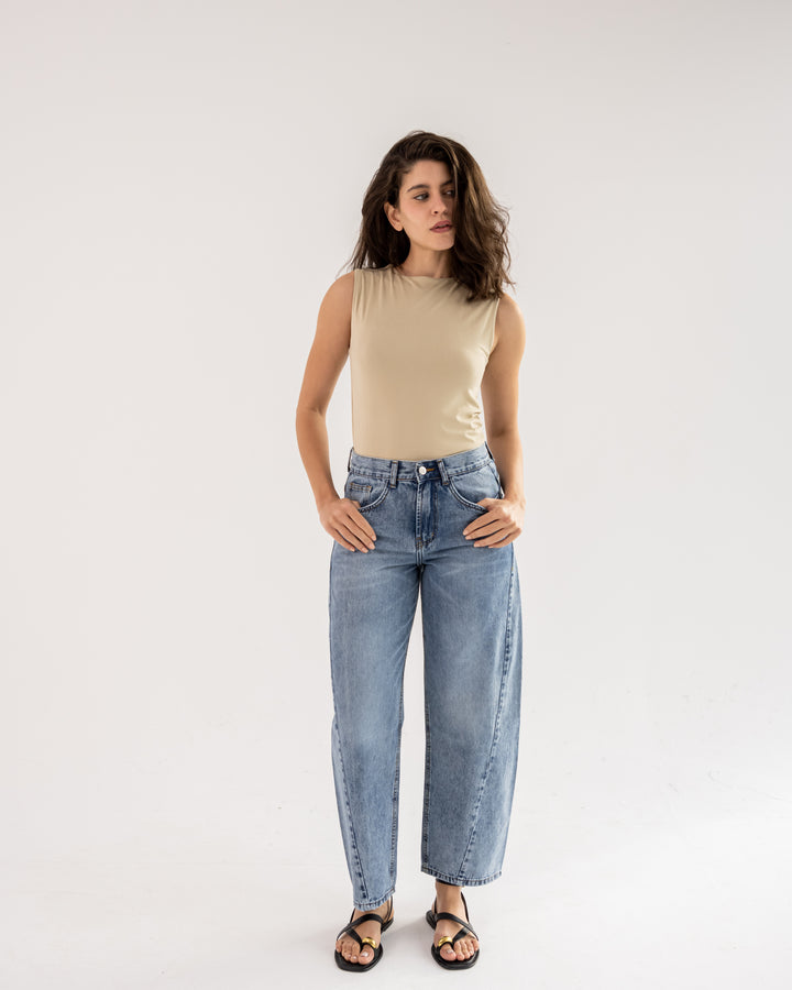Baggy Barrel Mid Waist – Light Wash