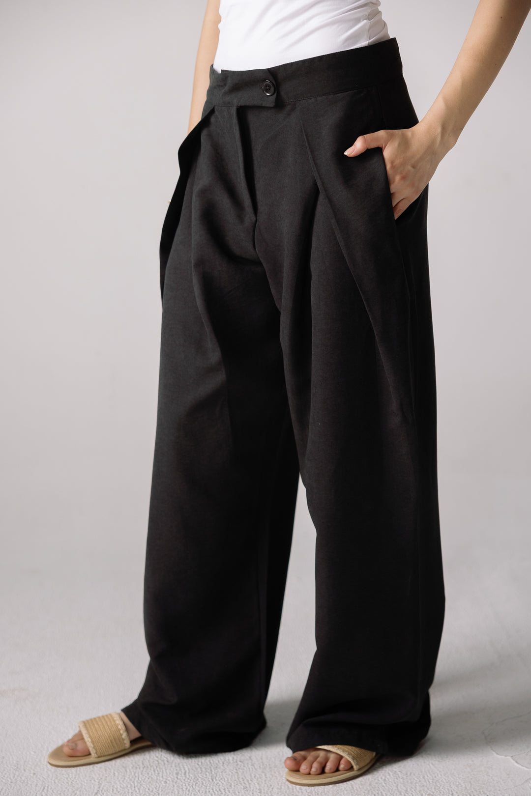 Cobra tailored pants in black