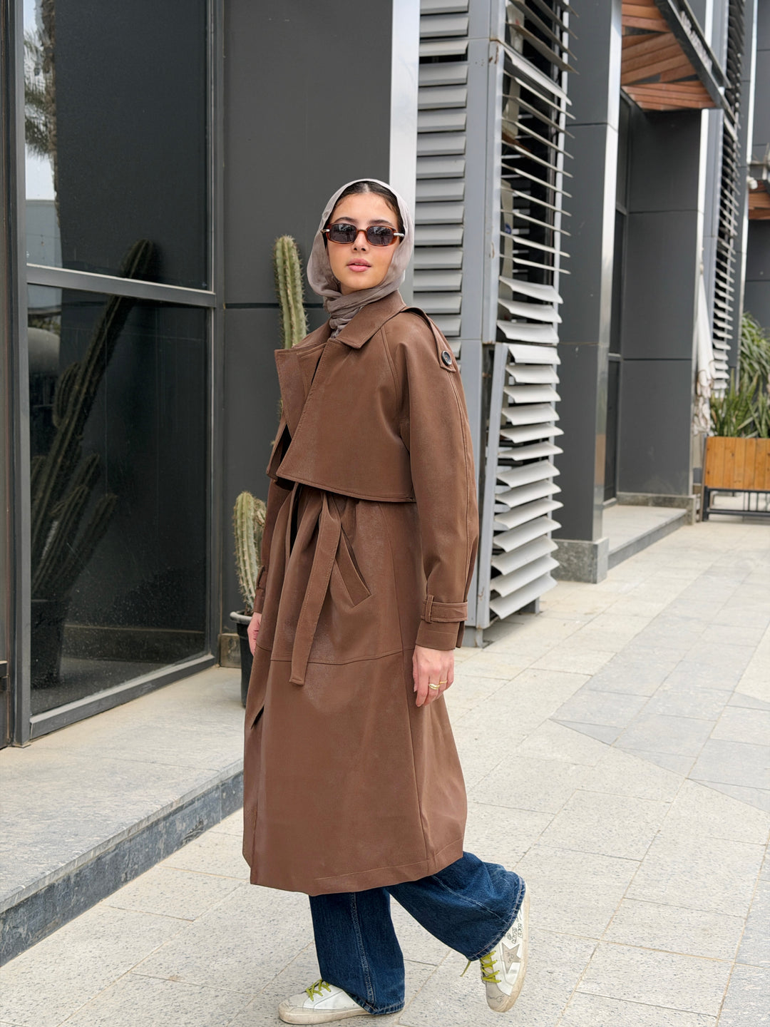 THE LUXE TRENCH COAT IN brown