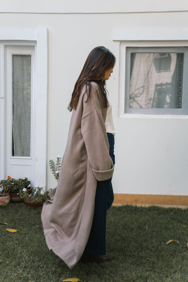 The Longline Cardigan – cafe