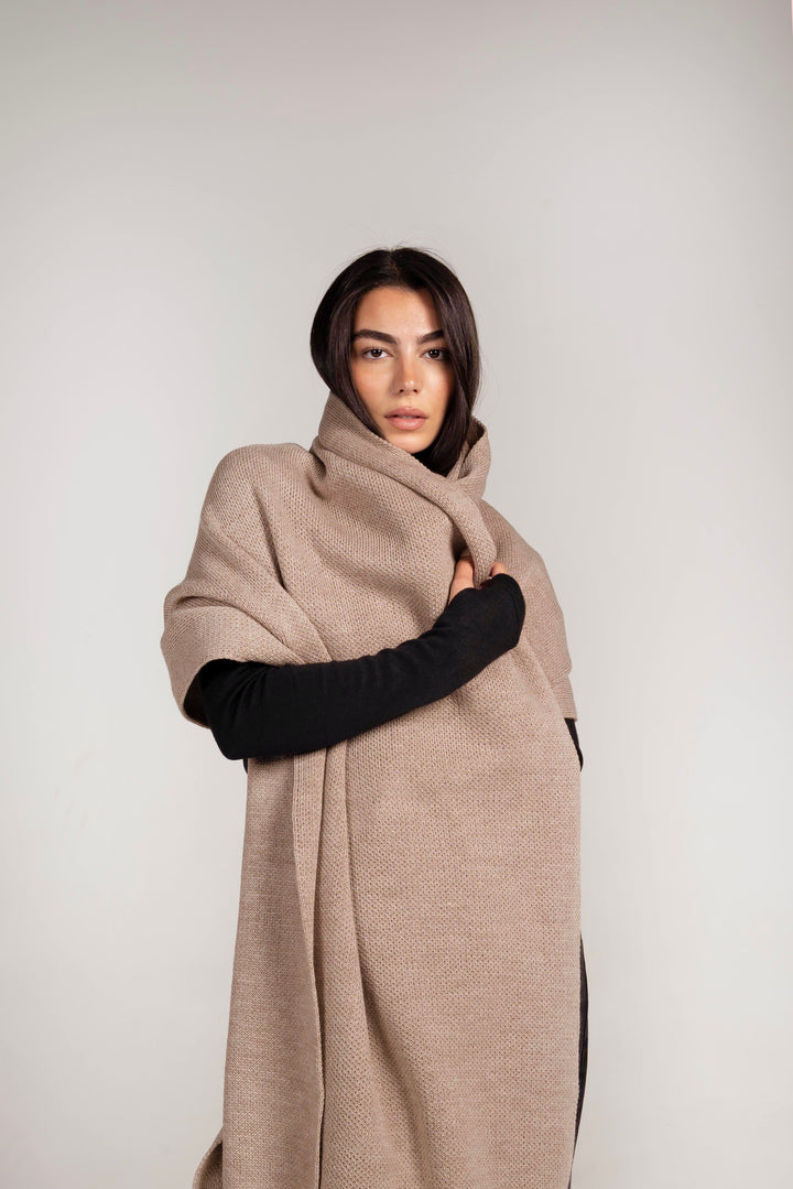 The Dreamy Shawl In Greige