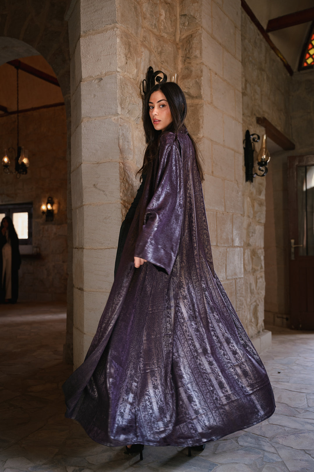 Textured Crepe Statement Cardigan in aubergine