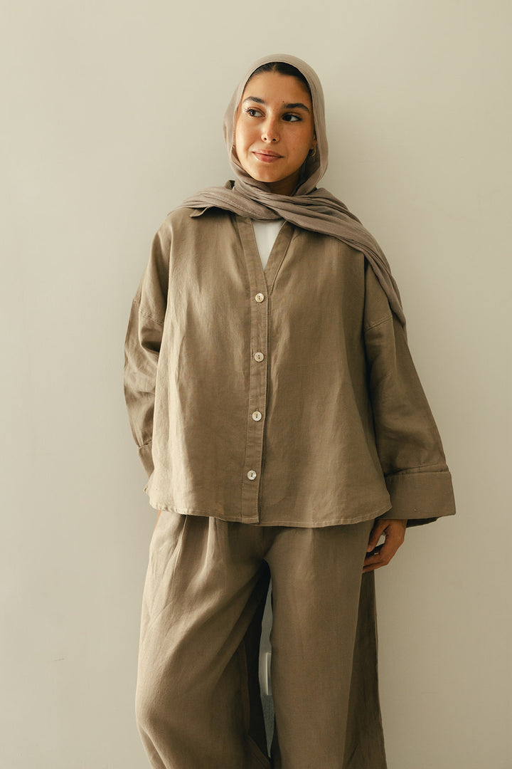 Loose muse shirt in greige
