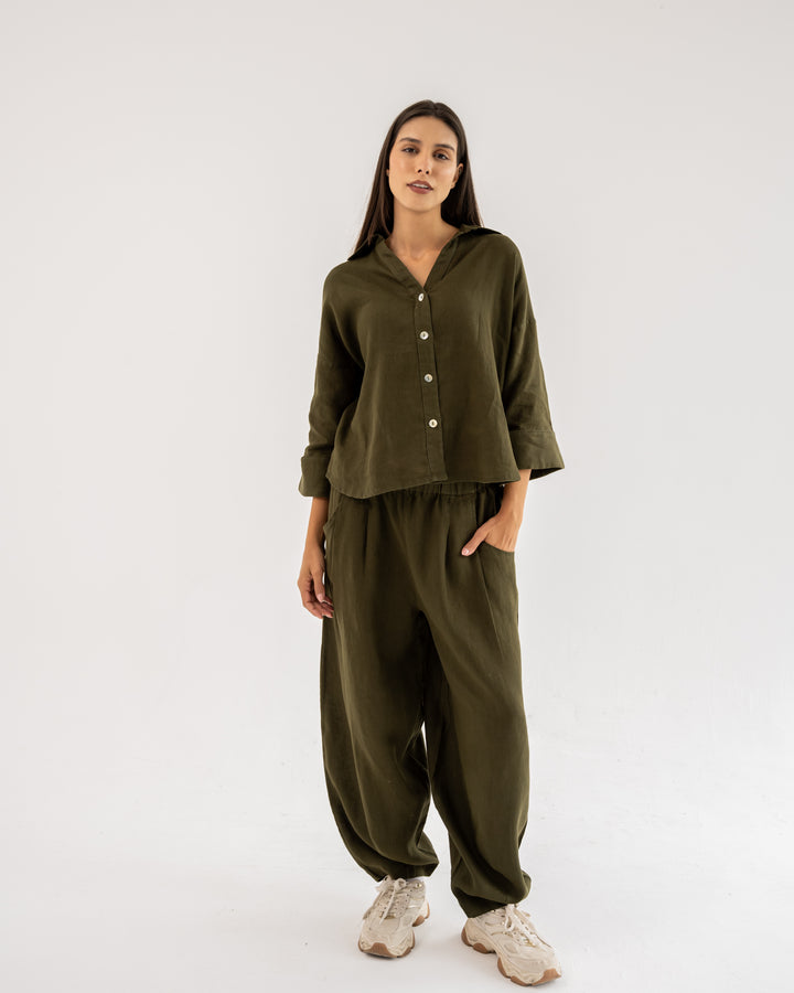 Ease Balloon Pants In olive green