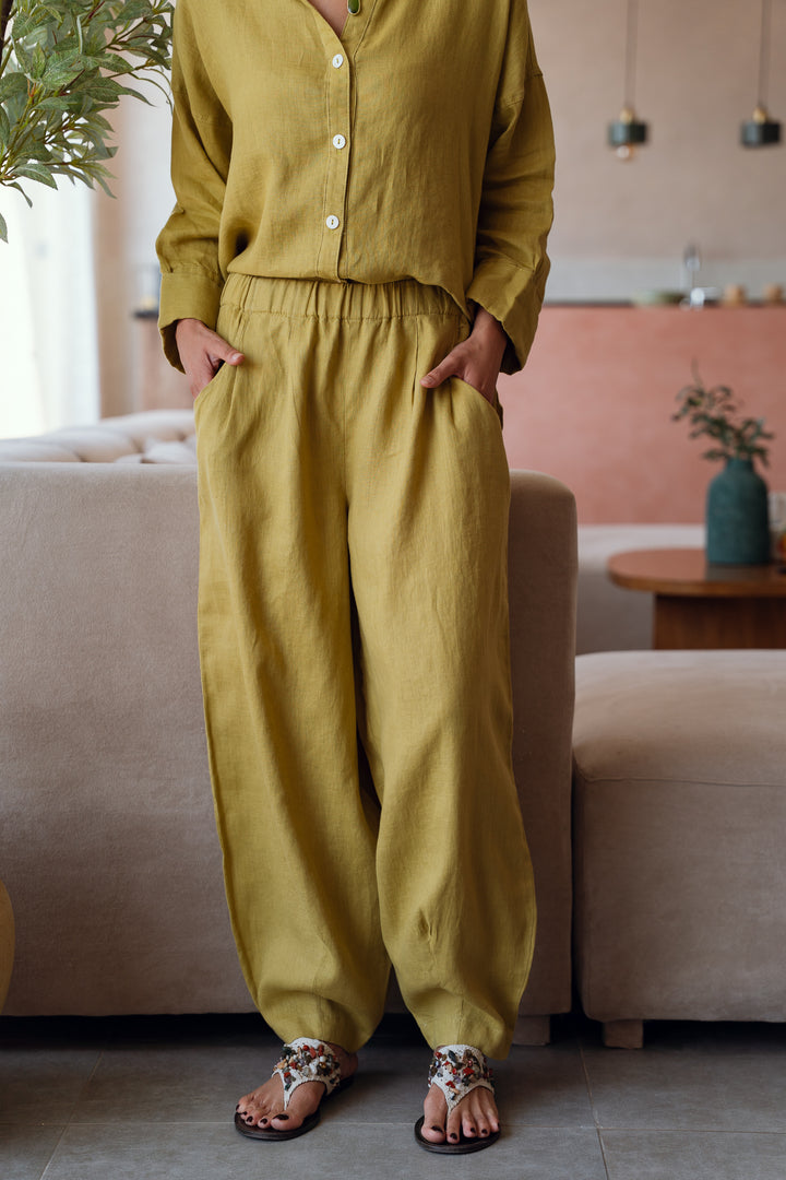 EASE BALLOON PANTS IN lime ( limited edition)