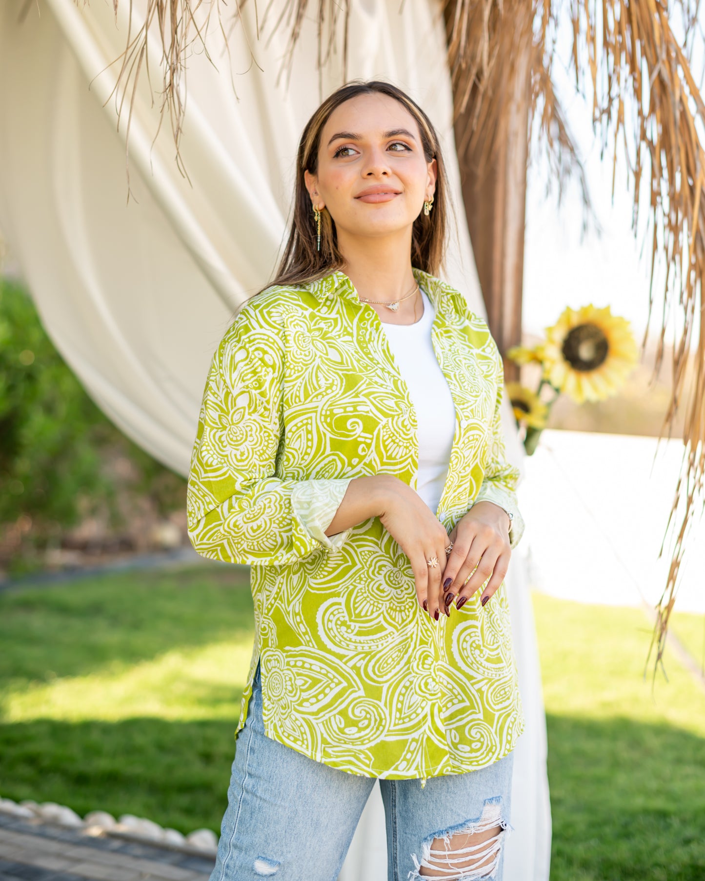 Printed pop shirt in lime green