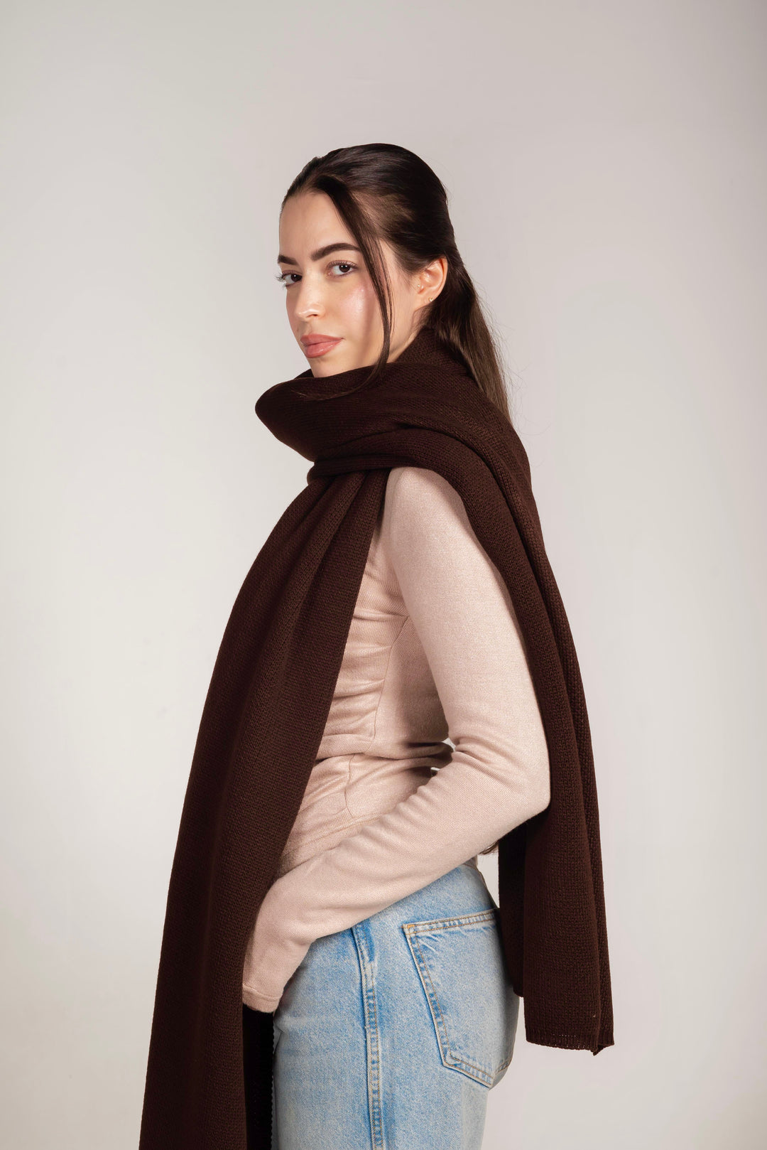 The Dreamy Shawl In Brown