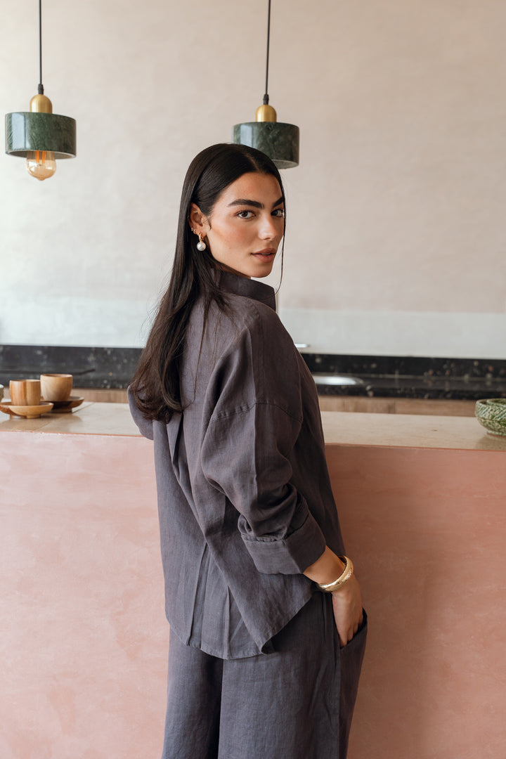 Loose Muse shirt in Grey