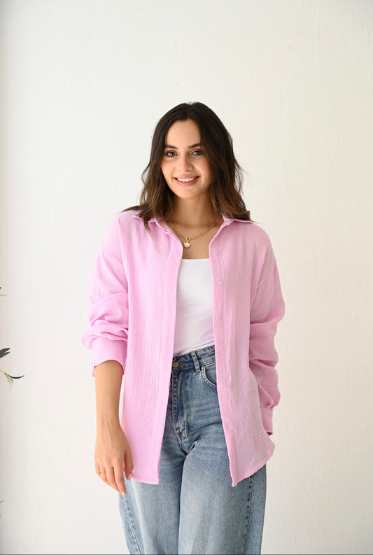 Fluffy shirt in bubble gum pink