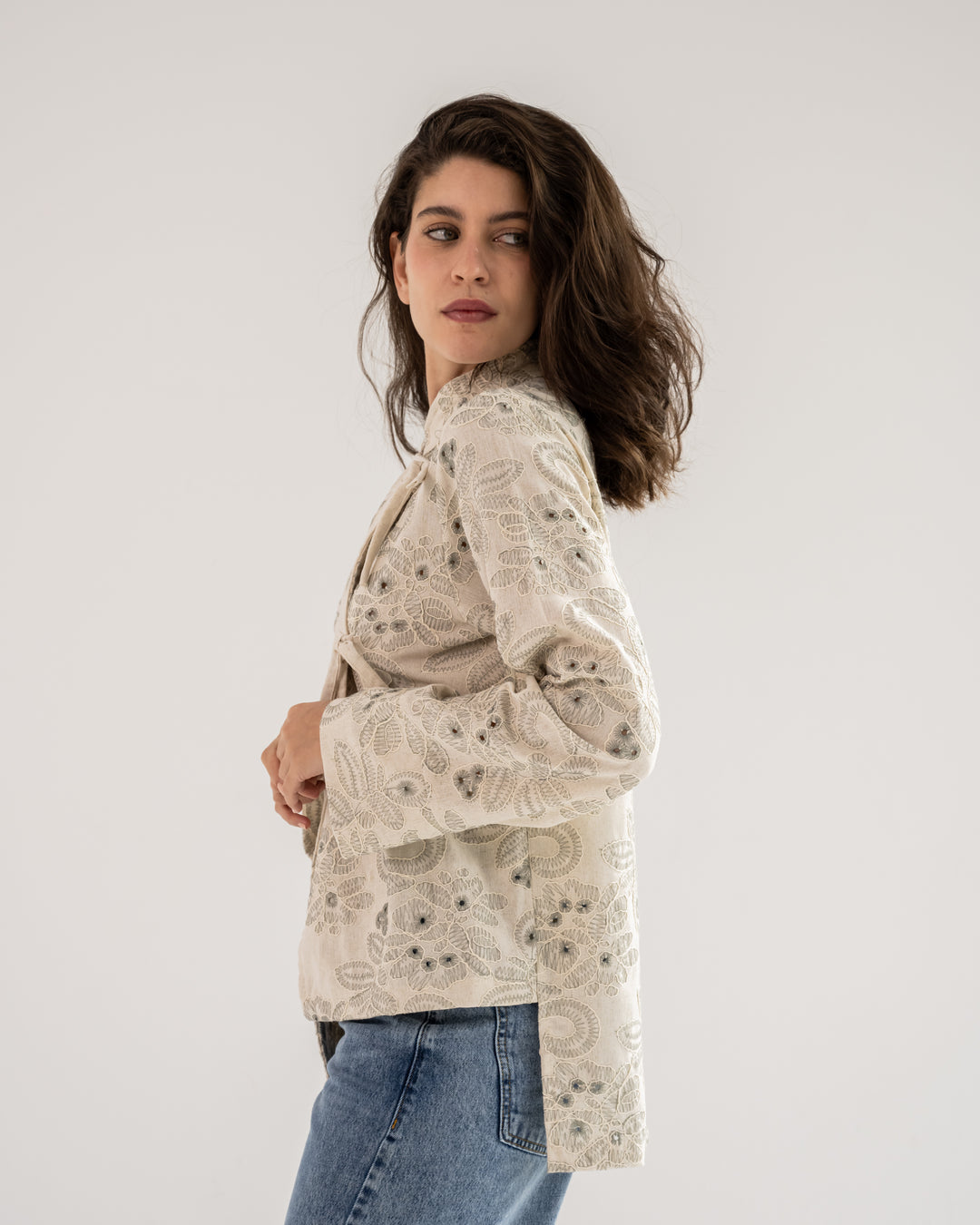 The kimono blouse-olive embroidered
